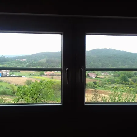 Barn Loft With Tree Top Views * Catasueiro